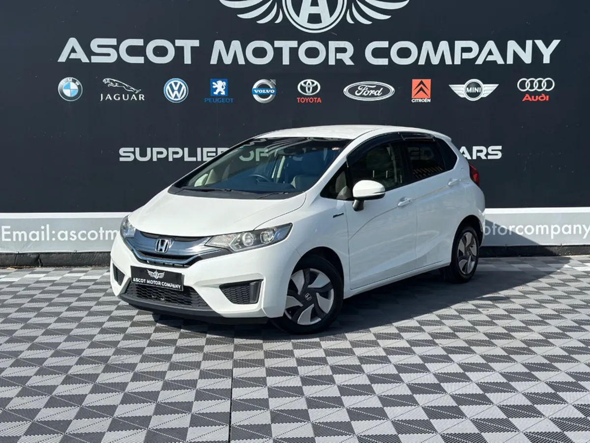 Honda Fit Automatic - Image 2