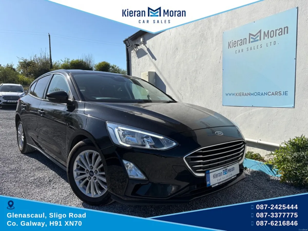 Ford Focus TITANIUM 120PS 5DR - Image 2