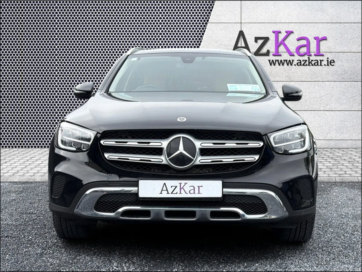 Mercedes-Benz GLC 2021 200D AVANTGARDE AUTOMAITC 2 - Image 3
