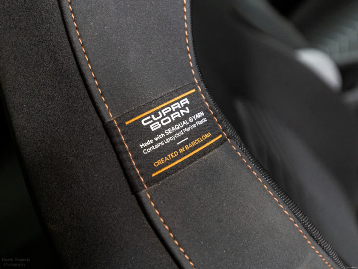 Cupra Born 58kWh Auto 204HP - Image 4