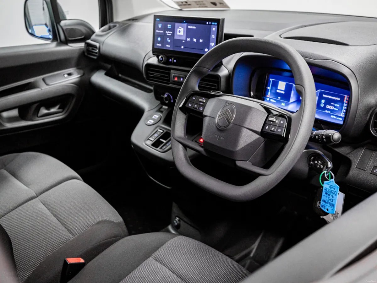 Citroen Berlingo LX Plus 1.5 Diesel Auto 130HP - € - Image 2