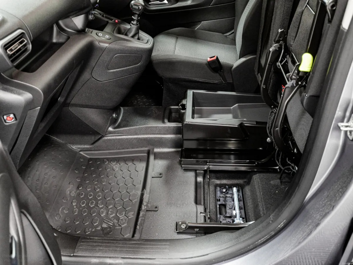 Citroen Berlingo LX Plus 1.5 Diesel 100HP LWB 1000 - Image 6
