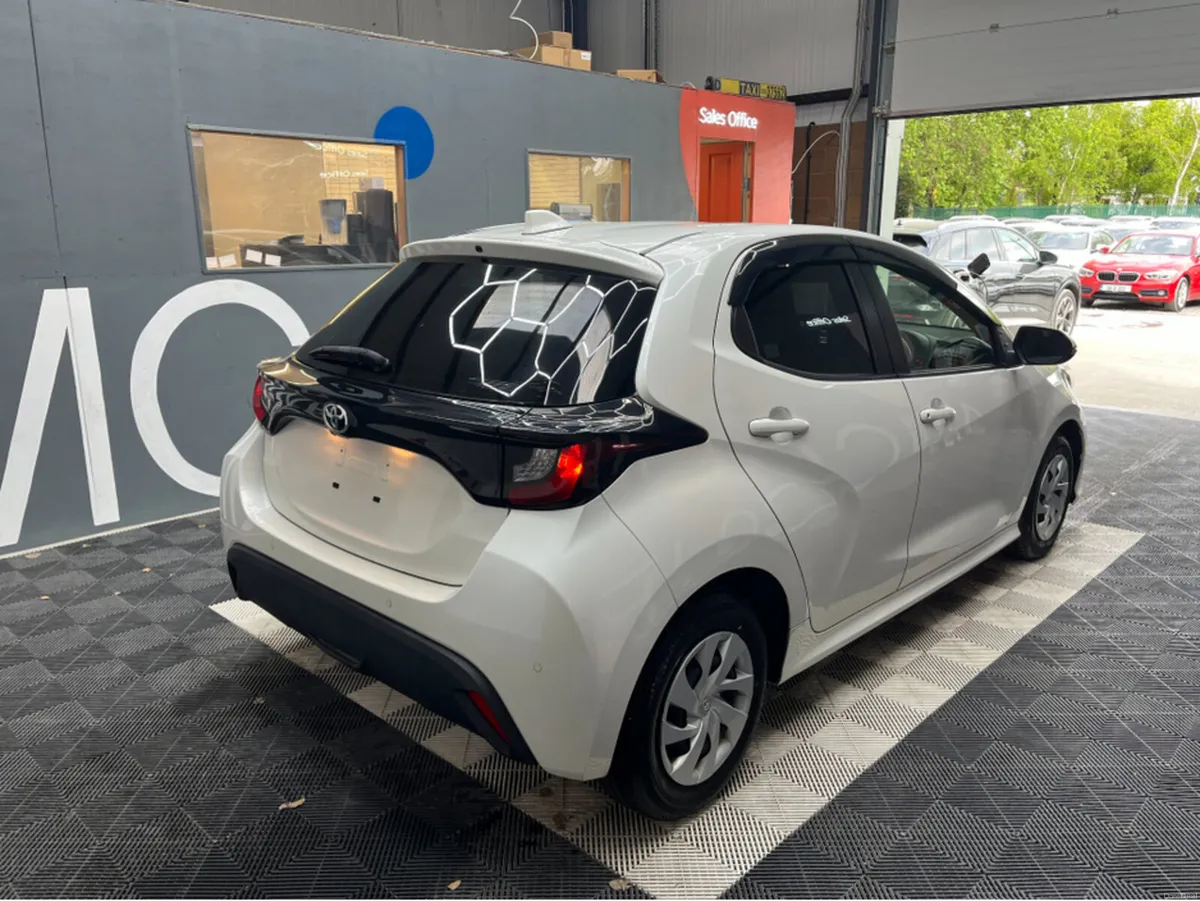Toyota Yaris 2020 TOYOTA YARIS X 1.0 AUTOMATIC / R - Image 2