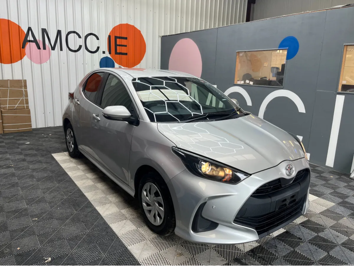 Toyota Yaris 2021 TOYOTA YARIS X 1.0 AUTOMATIC / R - Image 1