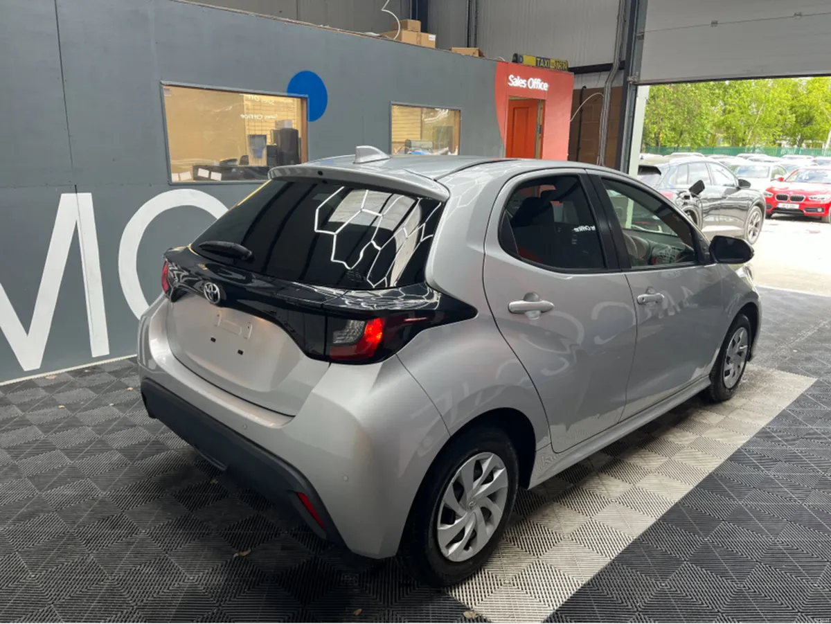 Toyota Yaris 2020 TOYOTA YARIS X 1.0 AUTOMATIC / R - Image 2