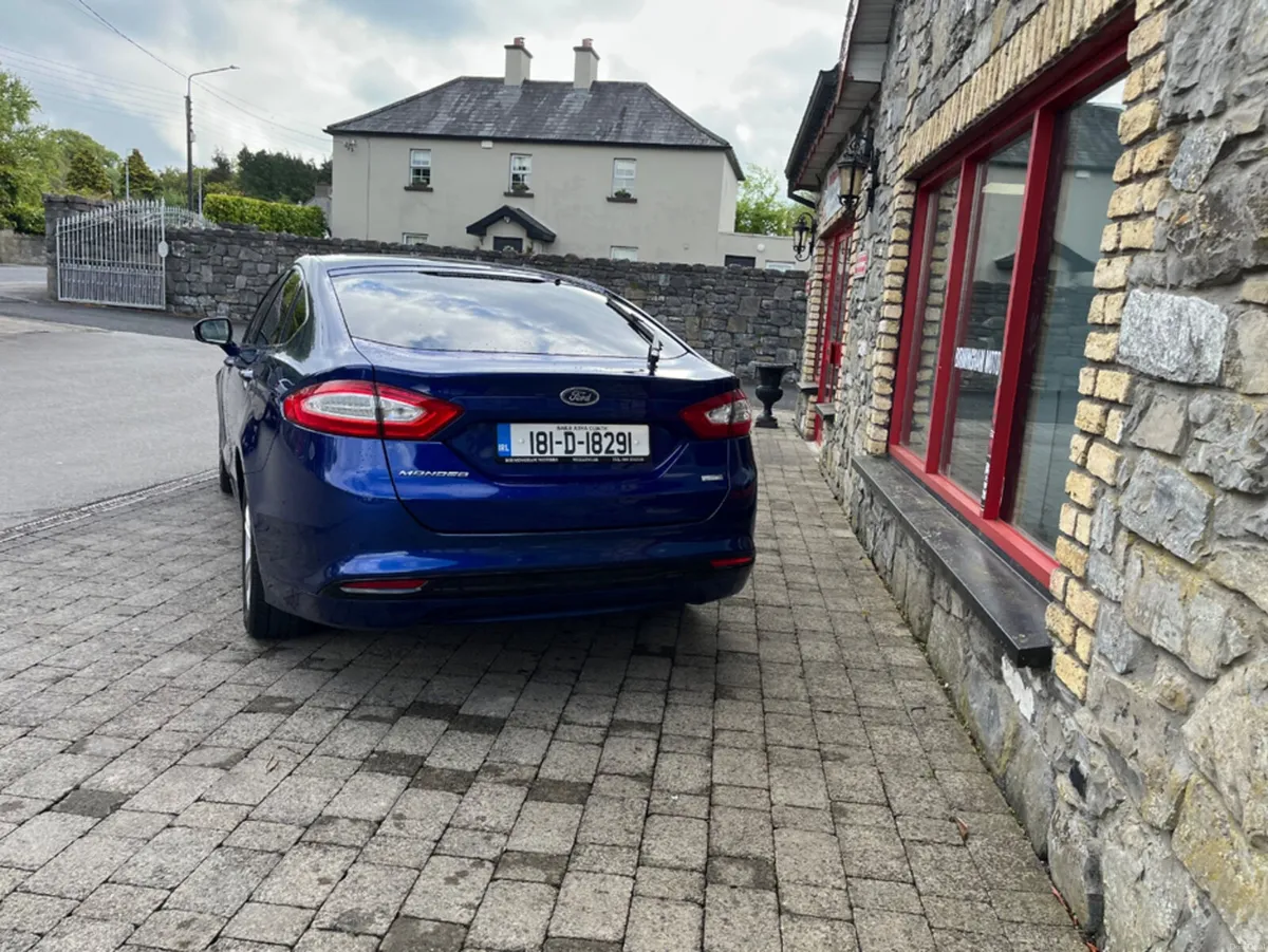 Ford Mondeo TITANIUM 1.5 TD 120PS 6SPEED 4DR - Image 6