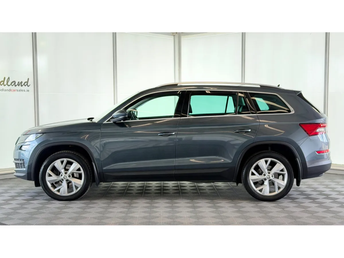 Skoda Kodiaq STYLE 2.0 TDI 190HP DSG4 DSG 4X4 4DR - Image 2