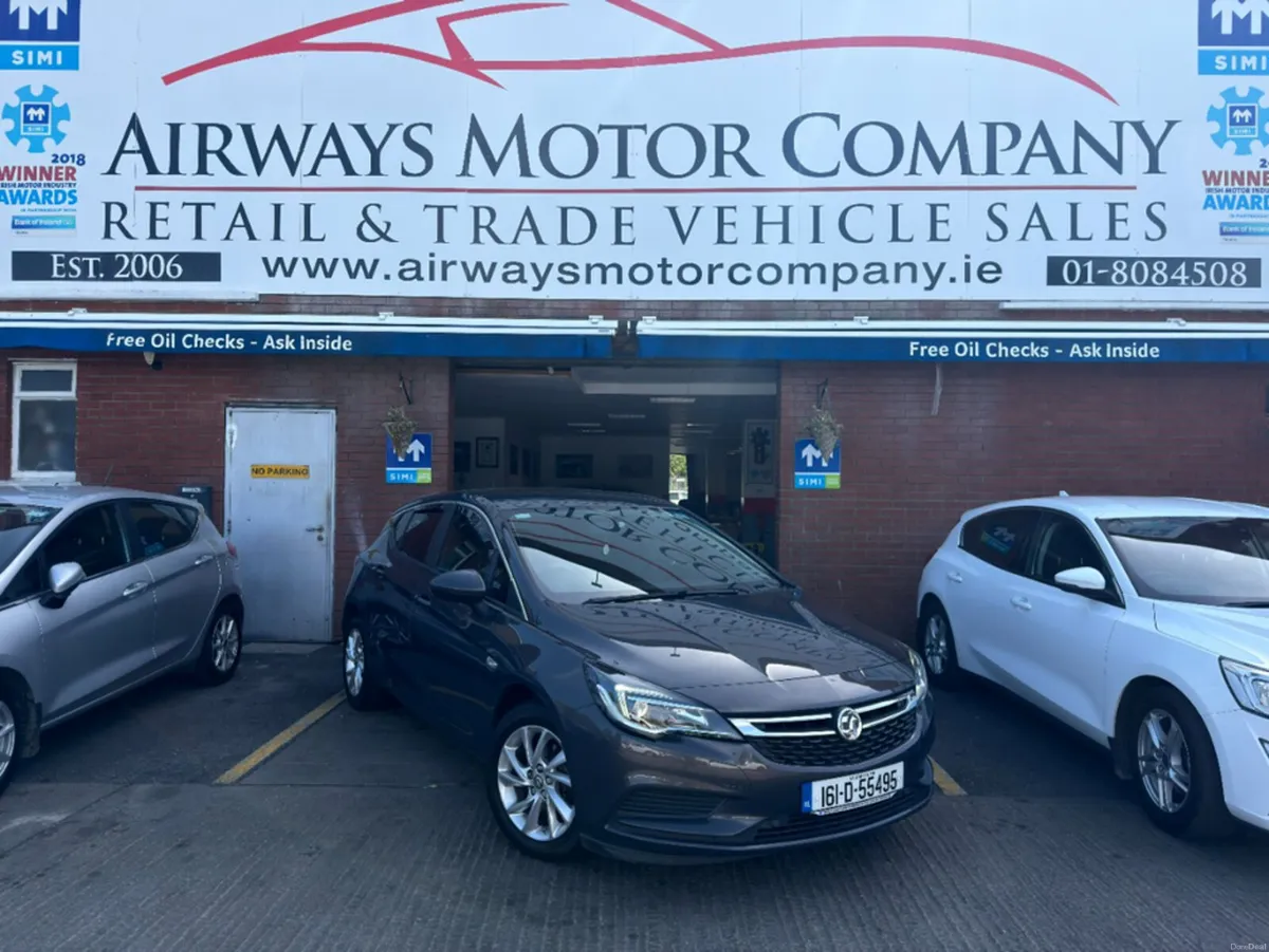 Vauxhall Astra 1.0 TURBO DESIGN 5DR - LOW KMS - Image 3