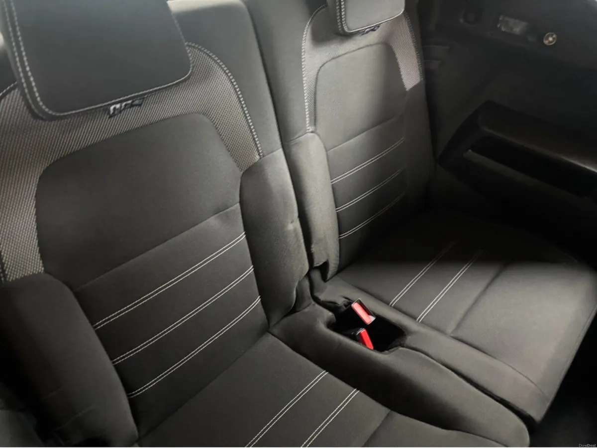Dacia Jogger EXPRESSION TCE 110 NBI 5DR 7 seater - Image 2