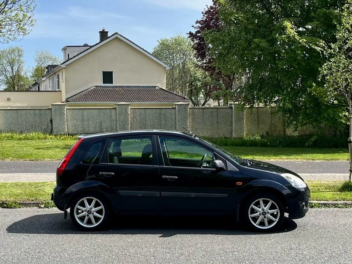 2007 Ford Fiesta - Image 4