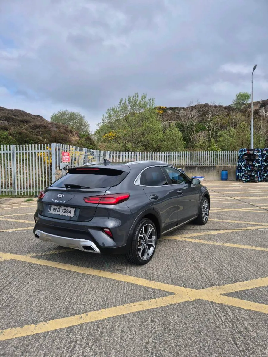 211 kia xceed 1.6 diesel - Image 5
