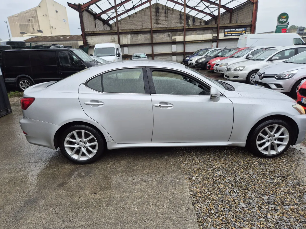🦏 Lexus IS 200d ADVANCE  2011 🦏 - Image 4