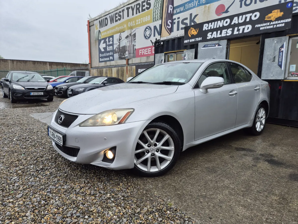 🦏 Lexus IS 200d ADVANCE  2011 🦏 - Image 2