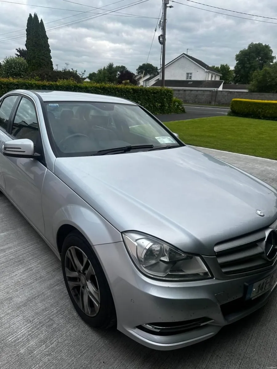 Mercedes-Benz C-Class 2014 - Image 2