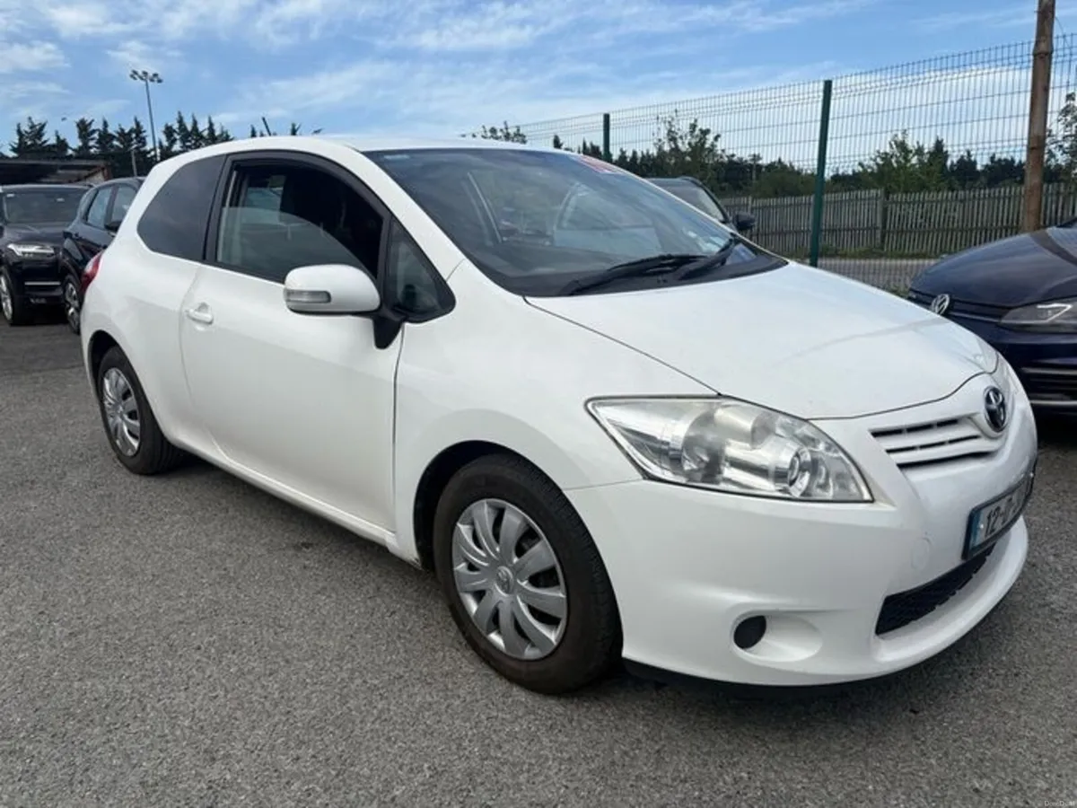 2012 Toyota Auris Van 1.4L Diesel CVRT + Taxed - Image 1
