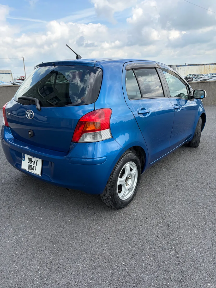 Toyota Vitz 2008 - Image 4