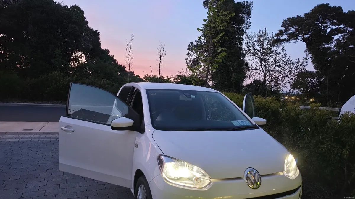 Volkswagen up! 2013 "High Up!" Top Spec | 117k km - Image 4