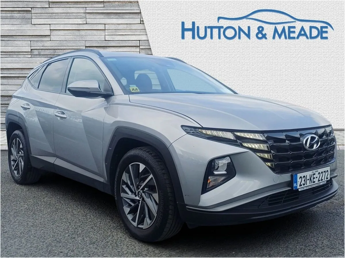 Hyundai Tucson Executive 1.6 Diesel 5dr - Image 1