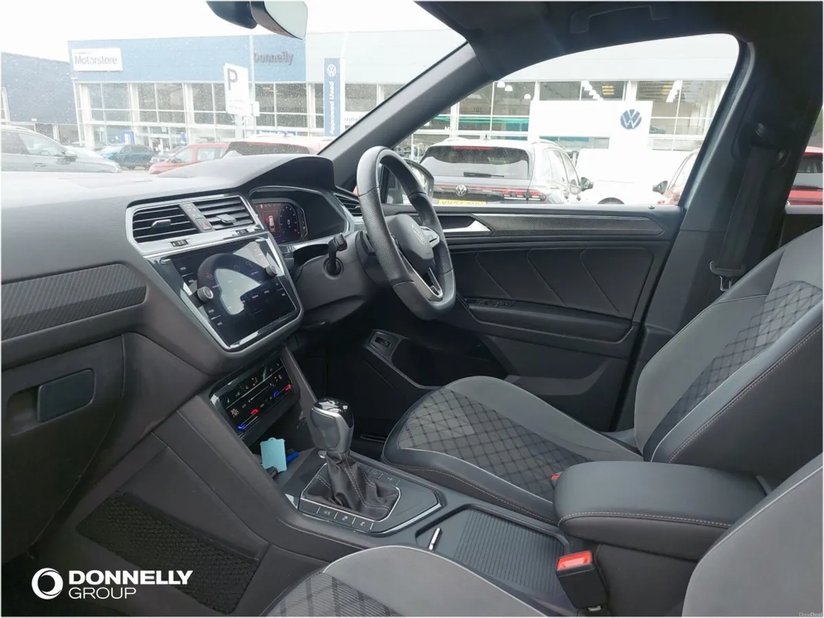 Volkswagen Tiguan Allspace Diesel Estate R-Line - Image 2
