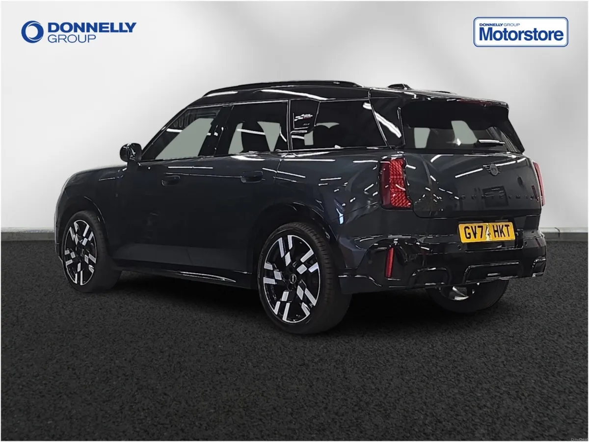 MINI Countryman Hatchback S Sport - Image 2