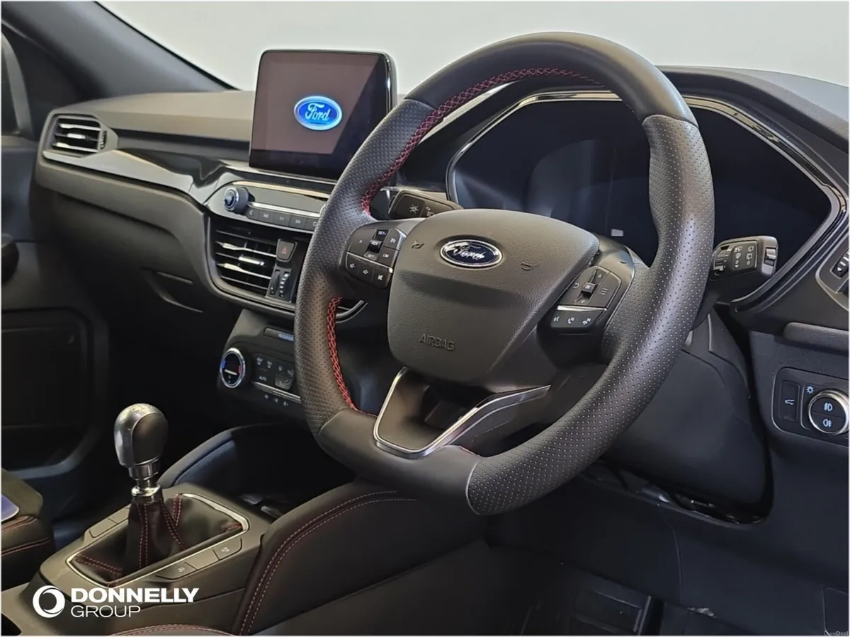 Ford Kuga Diesel Estate ST-Line Edition - Image 4