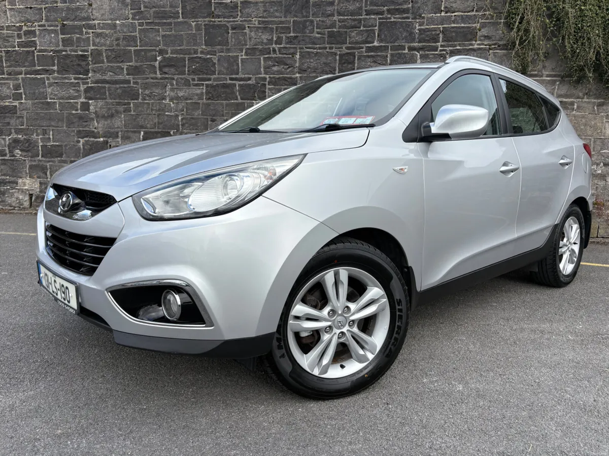 2013 Hyundai ix35 NEW NCT! THOUSANDS  SPENT! - Image 3