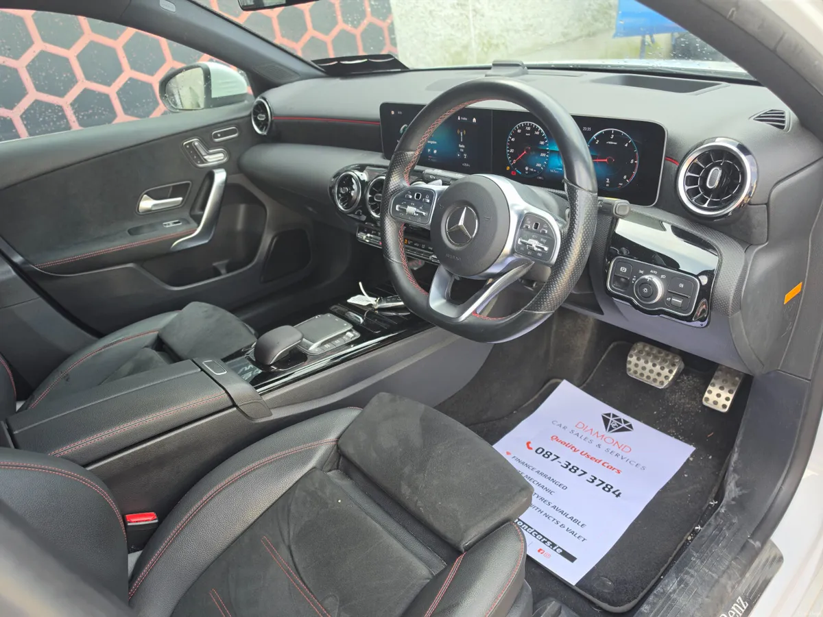 201 MERCEDES BENZ A180 2L DIESEL AUTOMATIC - Image 3