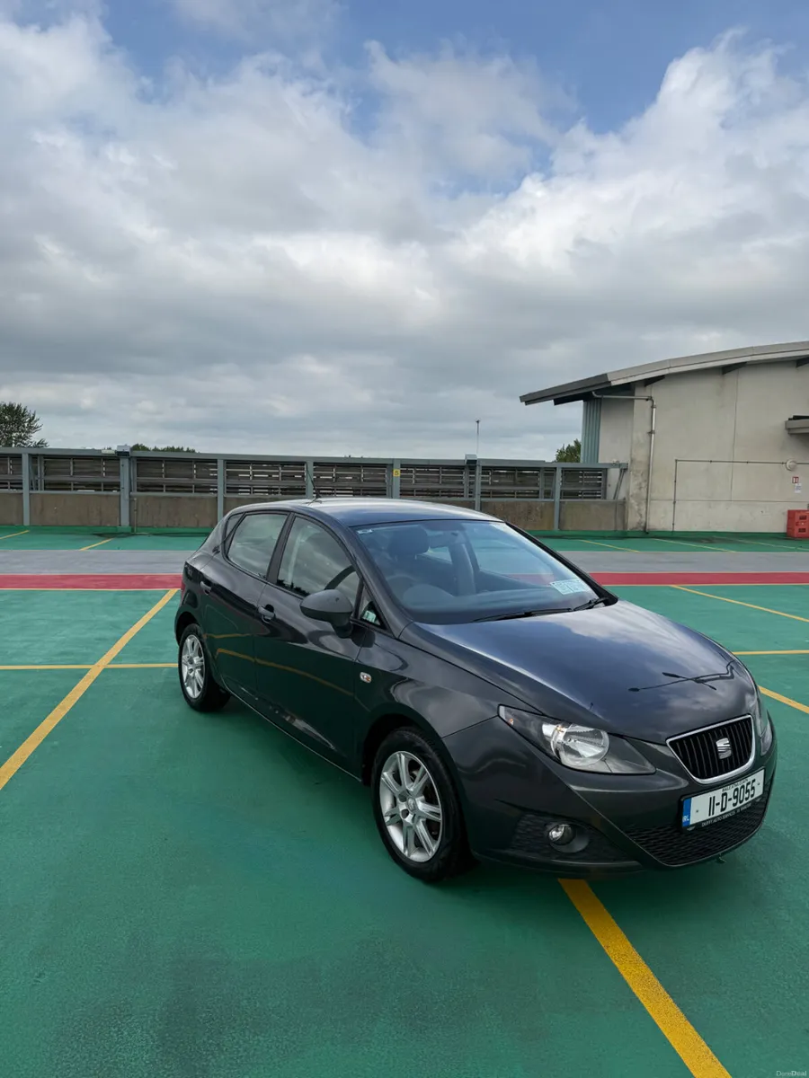11 SEAT Ibiza 1.2 Petrol - LOW MILEAGE - Image 1