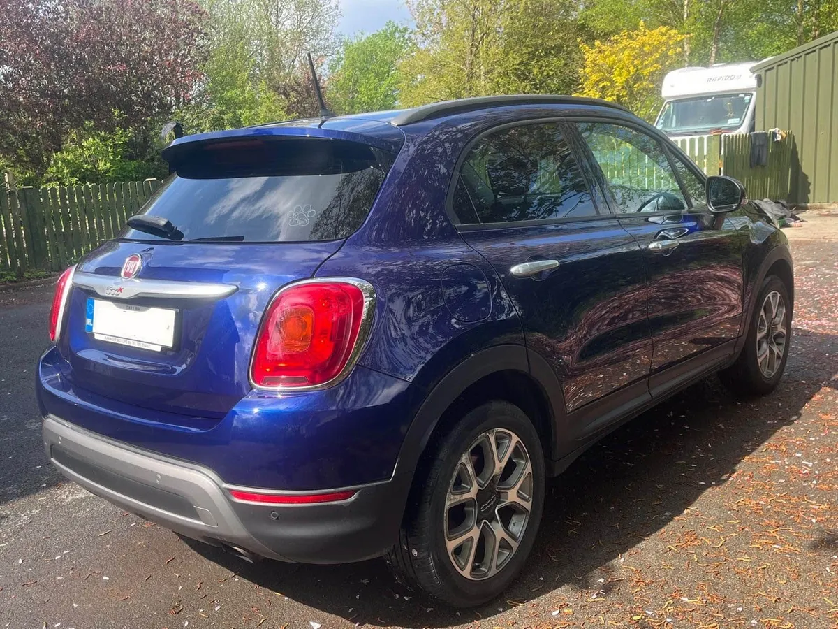 Fiat 500X 2015 - Image 2
