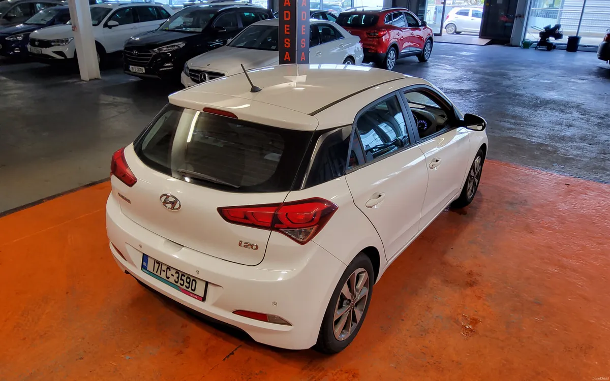Hyundai i20 2017 - Image 3