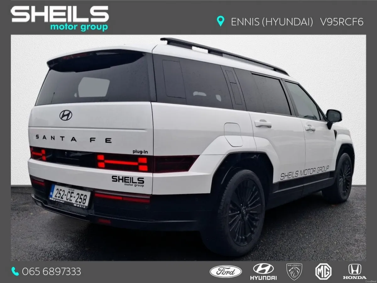 Hyundai Santa Fe 1.6 PHEV 4WD Premium Calligraphy - Image 2