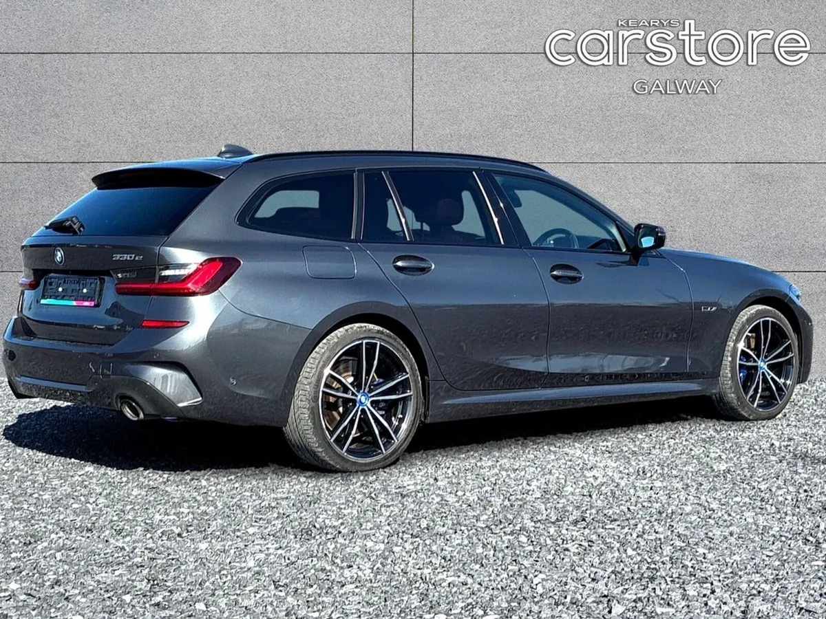 BMW 3-Series 330 E M Sport Auto  330 e M Sport  33 - Image 3