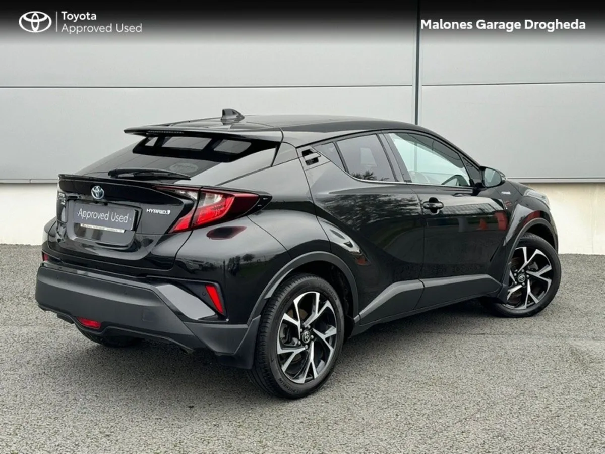 Toyota C-HR C-HR 1.8 HYBRID SPORT - Image 2