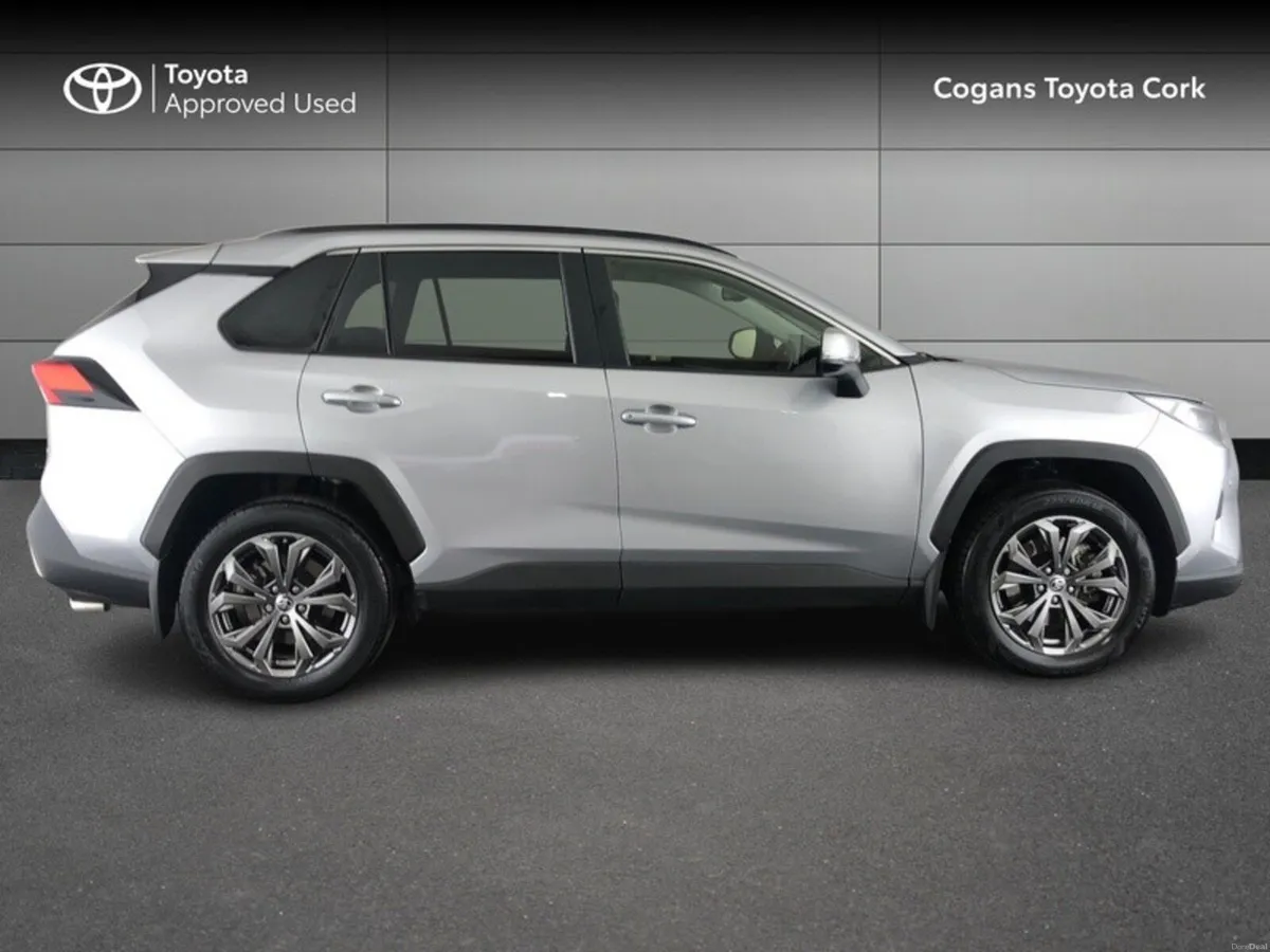 Toyota RAV4 RAV4 HYBRID SOL - Image 3