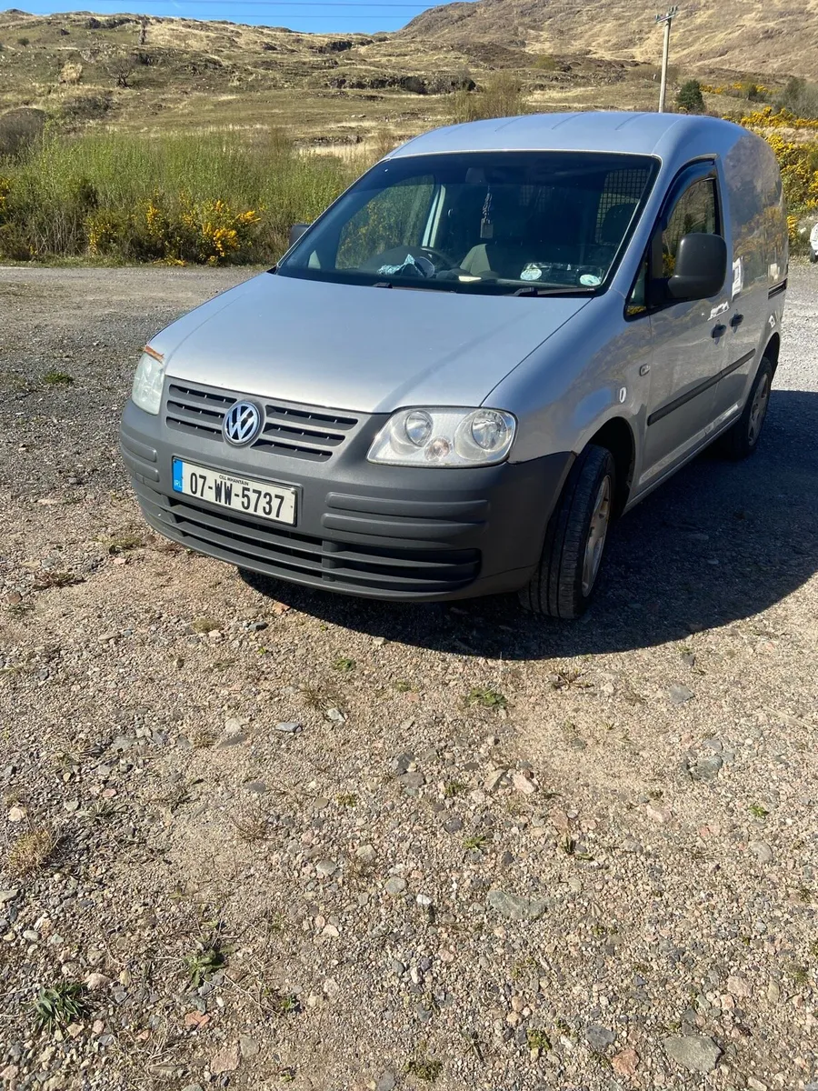 Vw caddy 1.9 bls 270k kms - Image 2