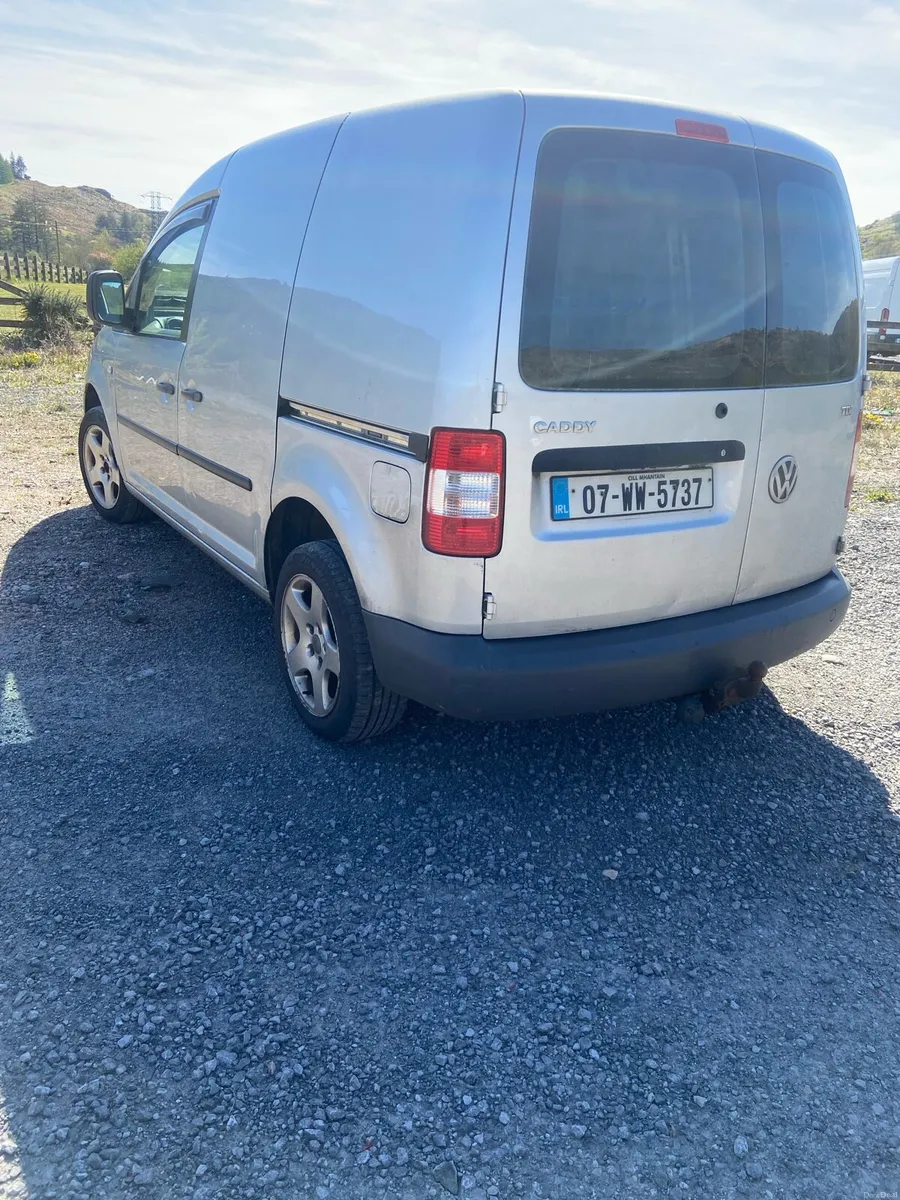 Vw caddy 1.9 bls 270k kms - Image 3