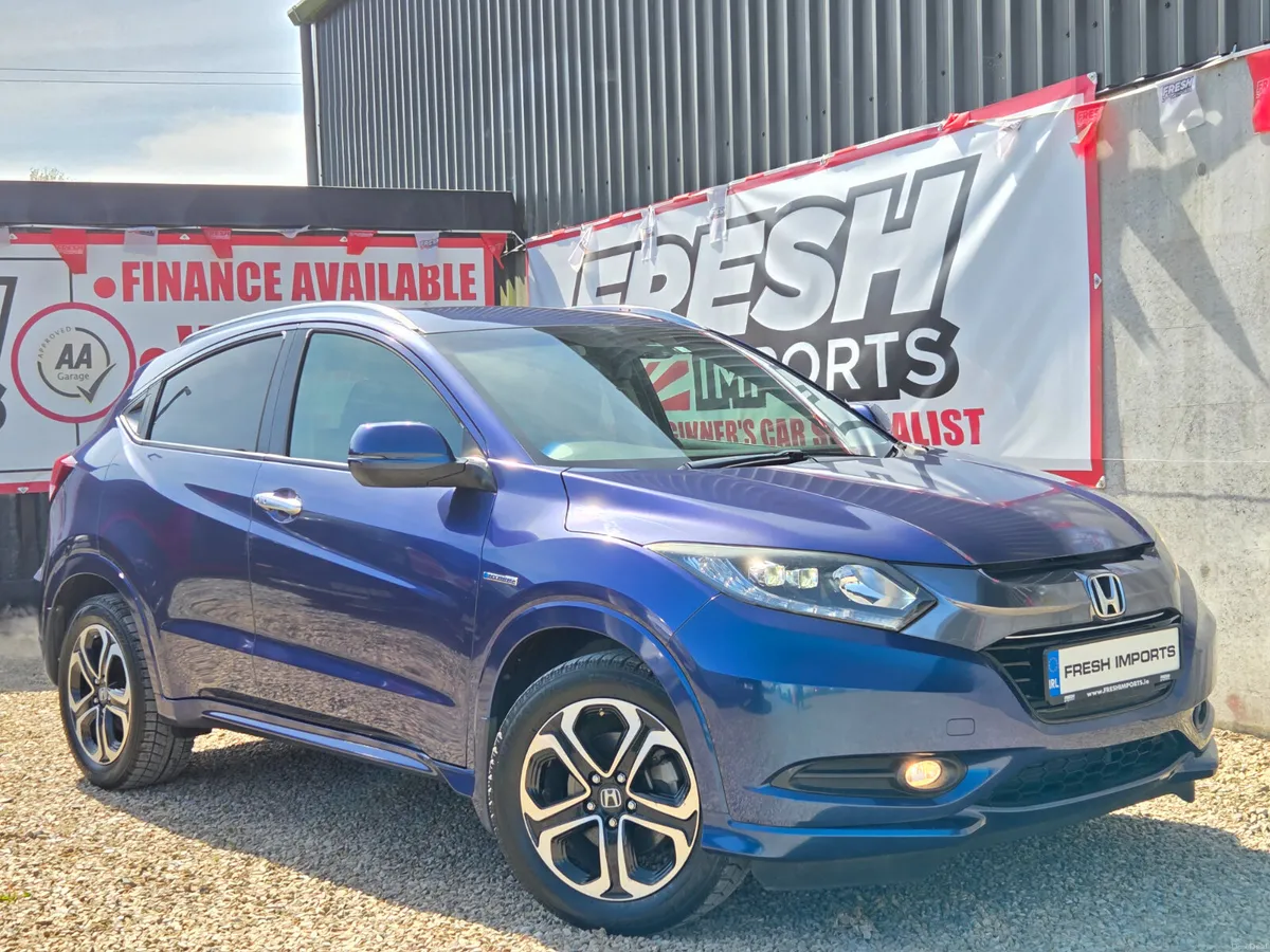 HONDA VEZEL HYBRID AUTO RARE COLOUR - Image 1