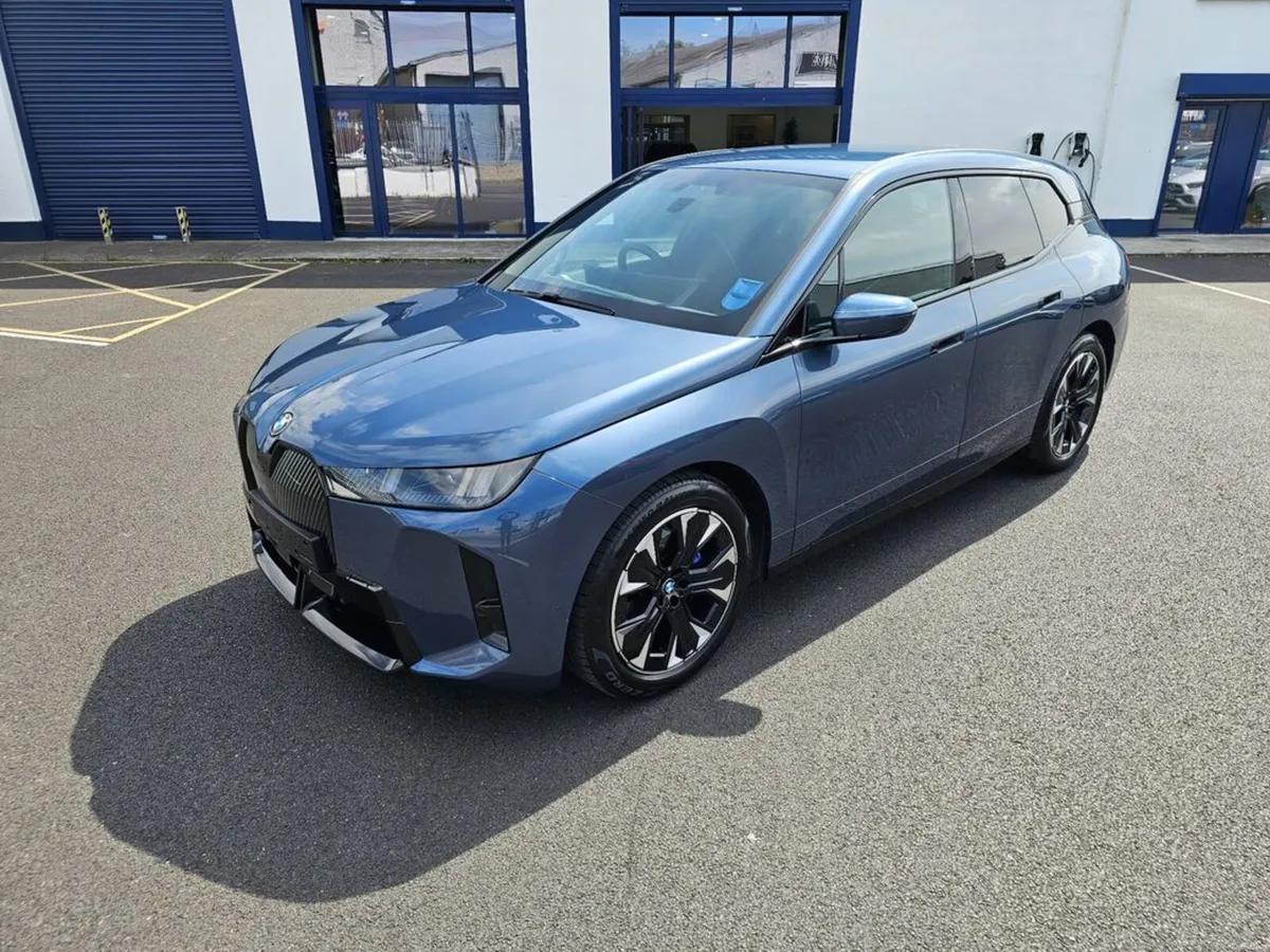 BMW iX AIR SUSUPENSION !! - Image 2