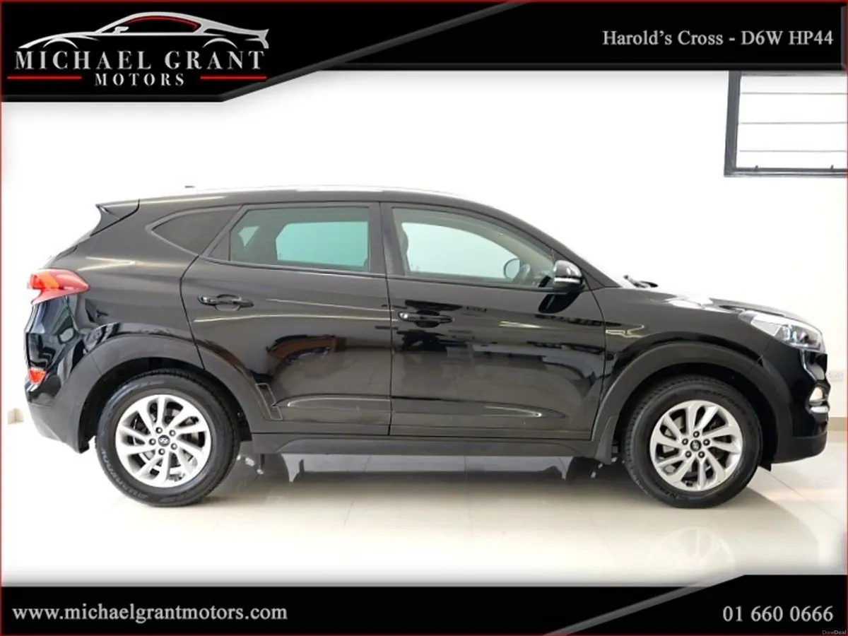 Hyundai Tucson 1.7 D EXECUTIVE HIGH SPEC LOW MILEA - Image 4