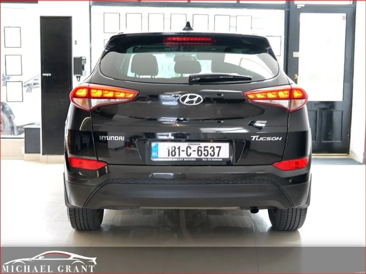 Hyundai Tucson 1.7 D EXECUTIVE HIGH SPEC LOW MILEA - Image 6