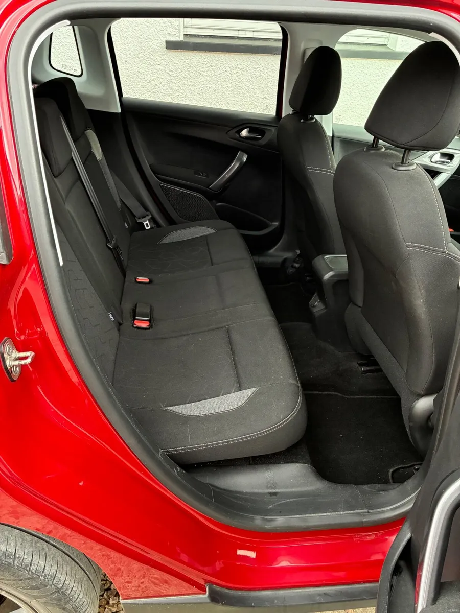 Peugeot 2008 2018 - Image 3