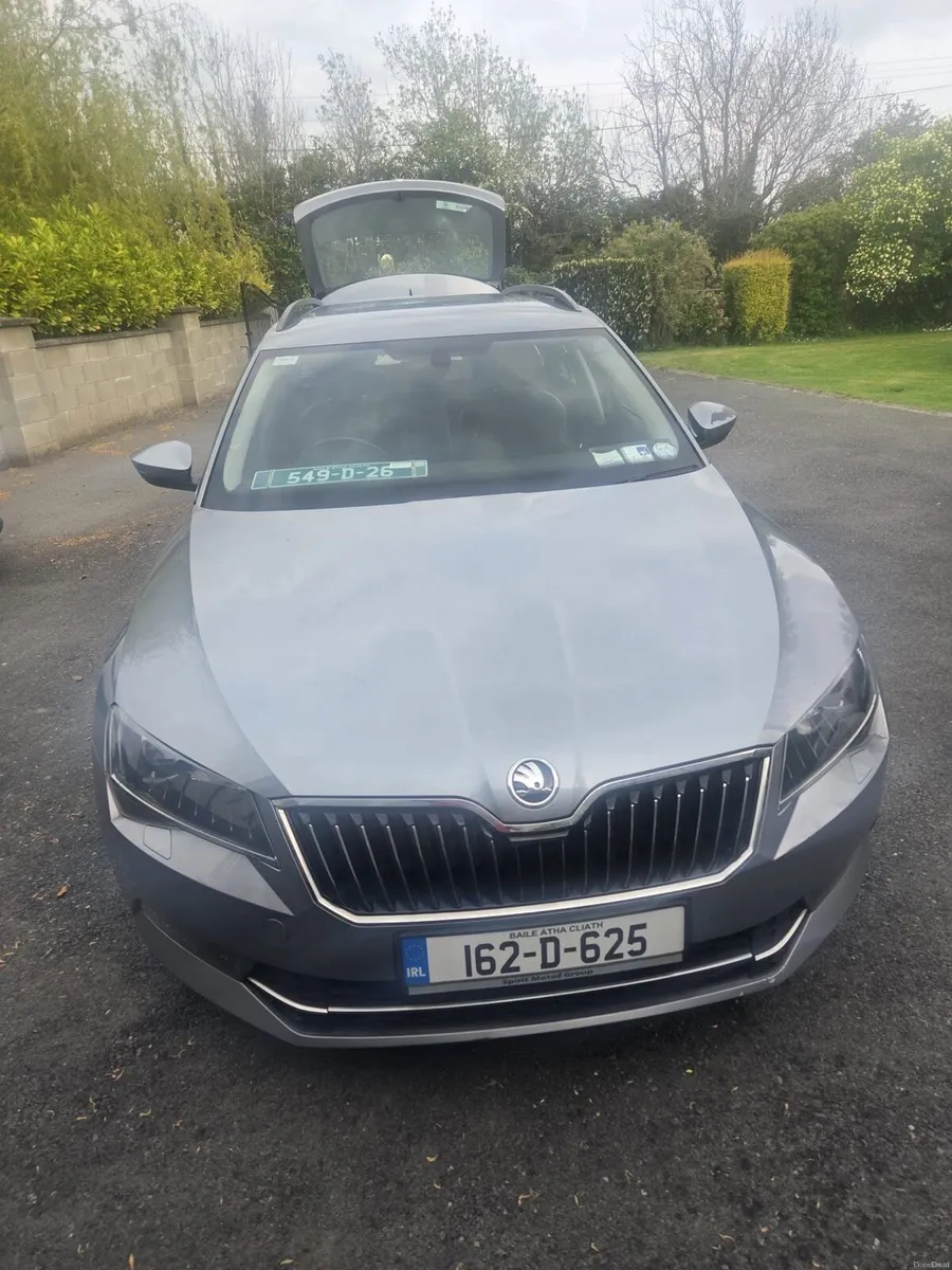 2016 Skoda Superb Estate - Image 1