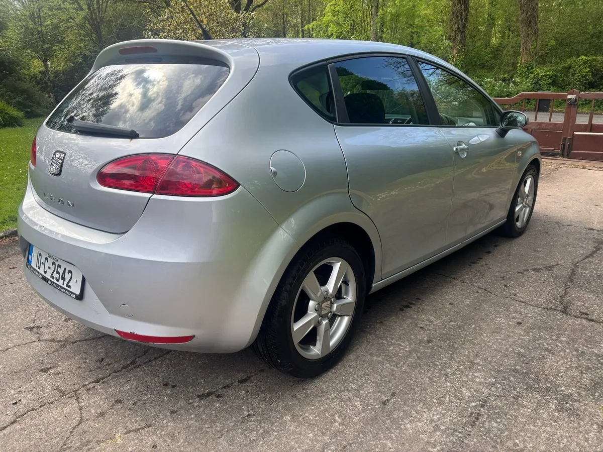 SEAT LEON - Image 3