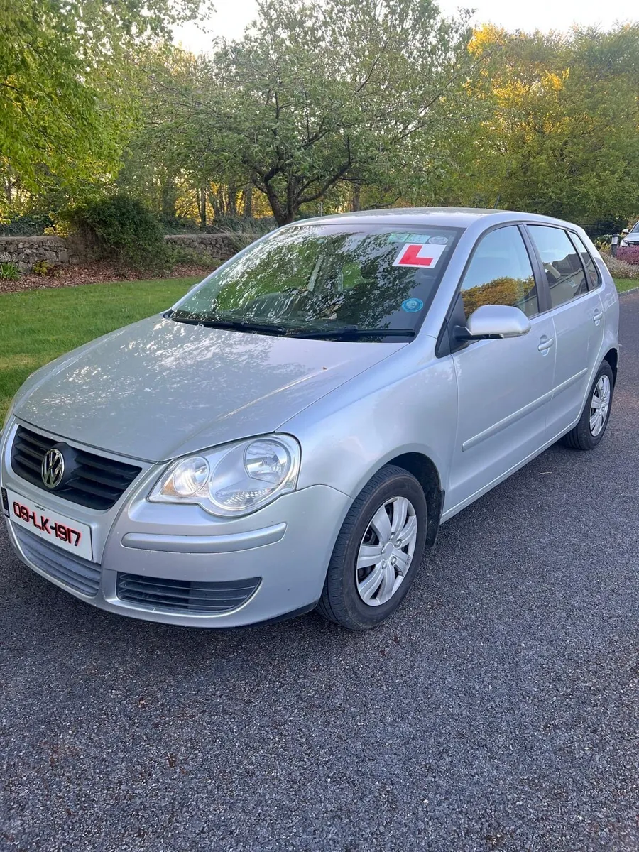 Lovely VW Polo spotless 09 1.2L - Image 1