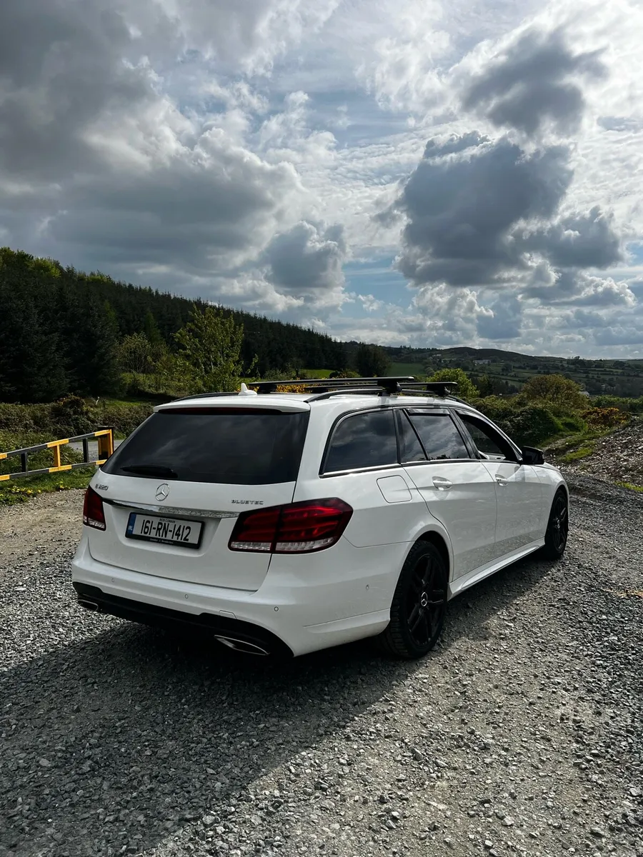 E220 amg night edition - Image 3