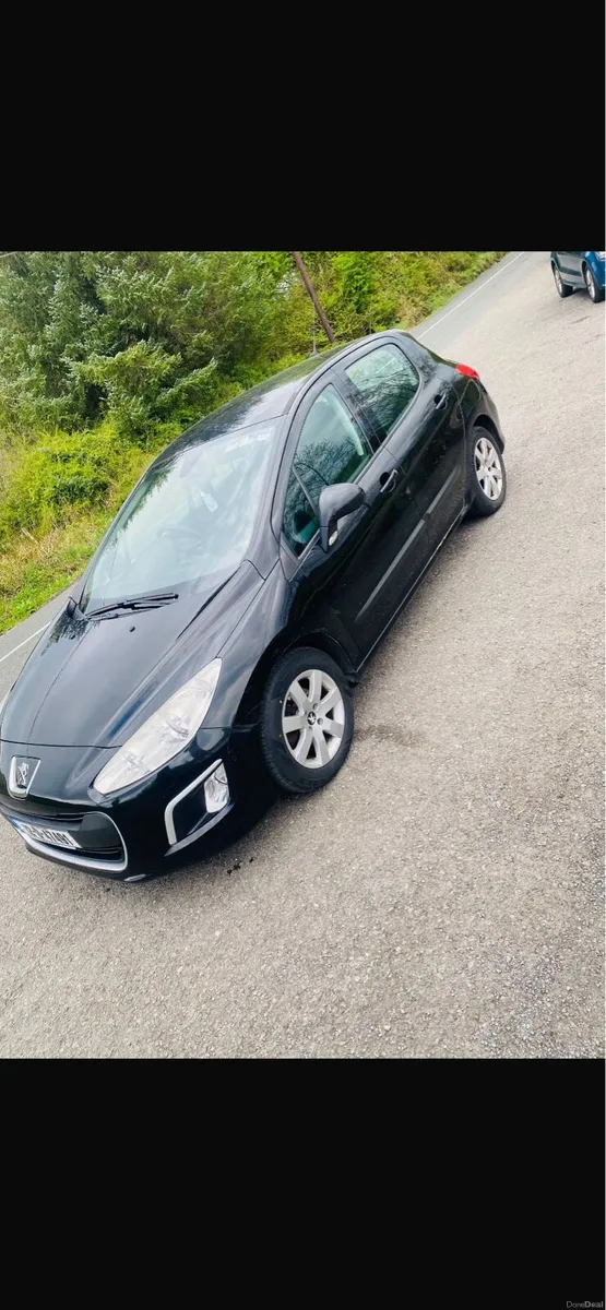 2012 Peugeot 308 - Image 2