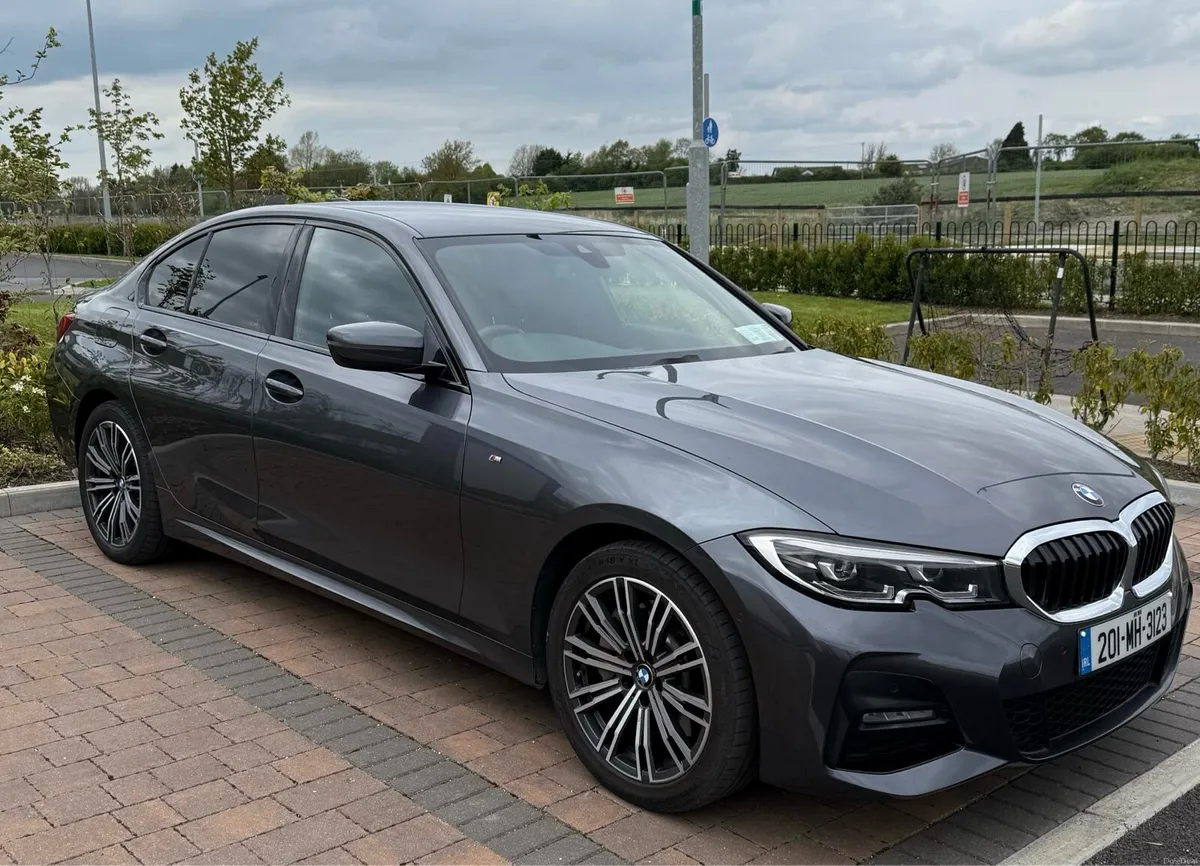 BMW 330e New NCT - 04/28 M-Sport Perfect condition - Image 4