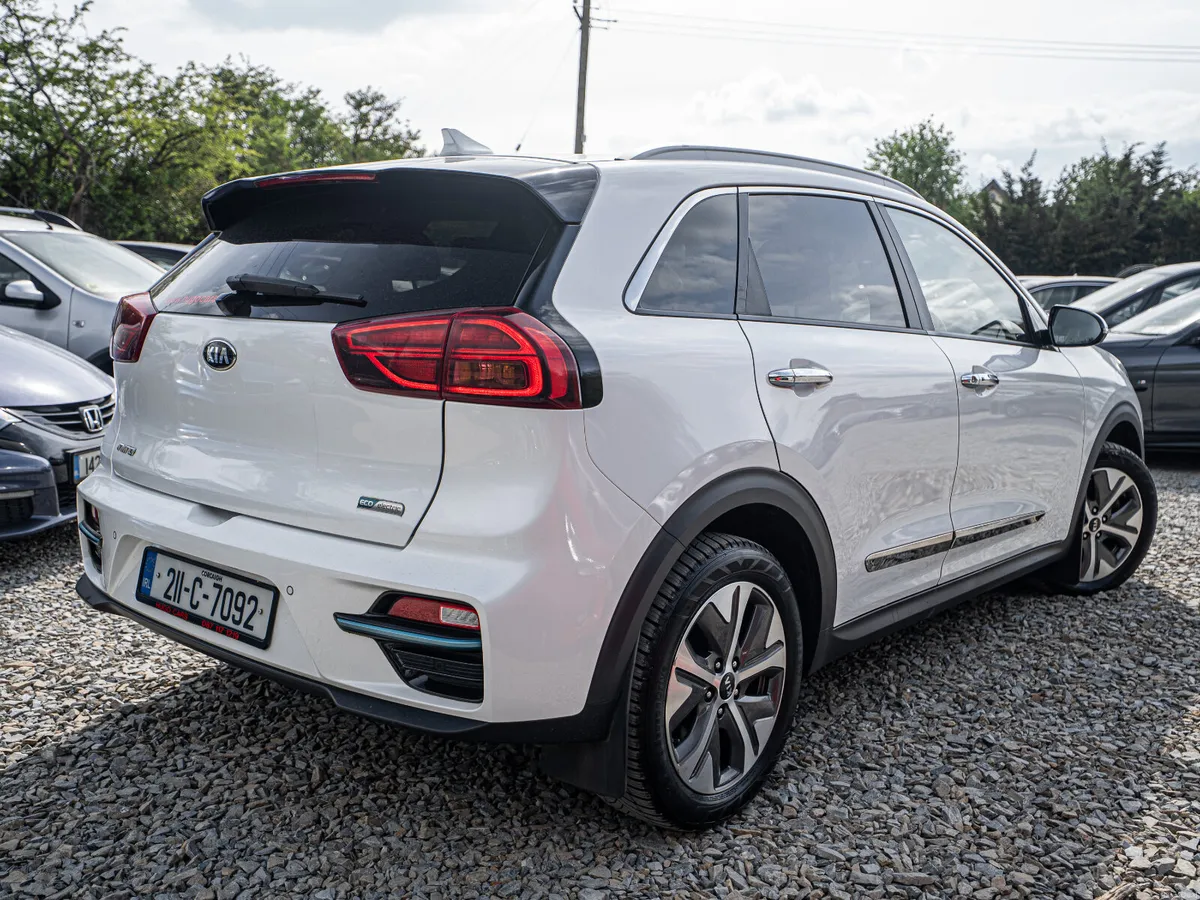 2021 Kia E-Niro/SOH over 95%/1 Owner/1yr warranty - Image 3