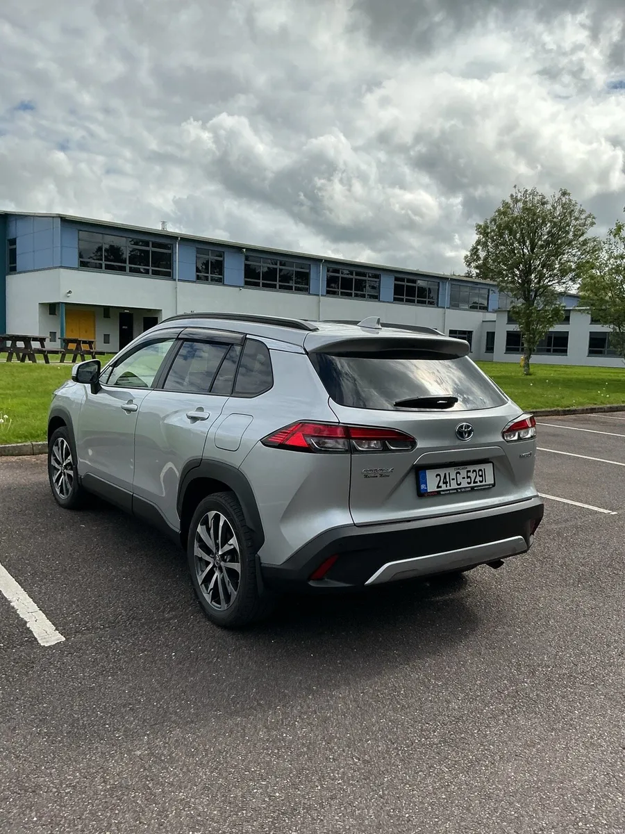 Toyota Corolla Cross Sol 2.0 Hybrid - Image 2