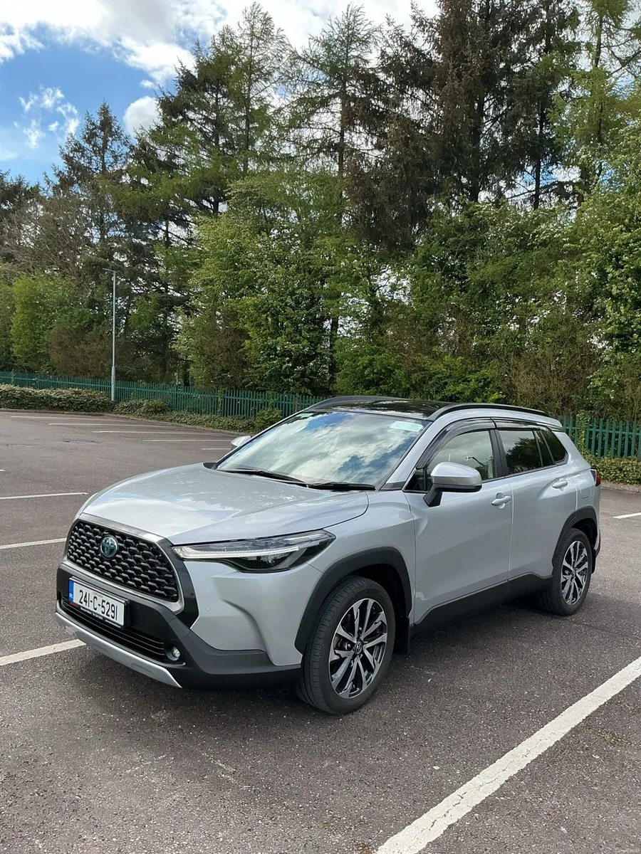 Toyota Corolla Cross Sol 2.0 Hybrid - Image 3